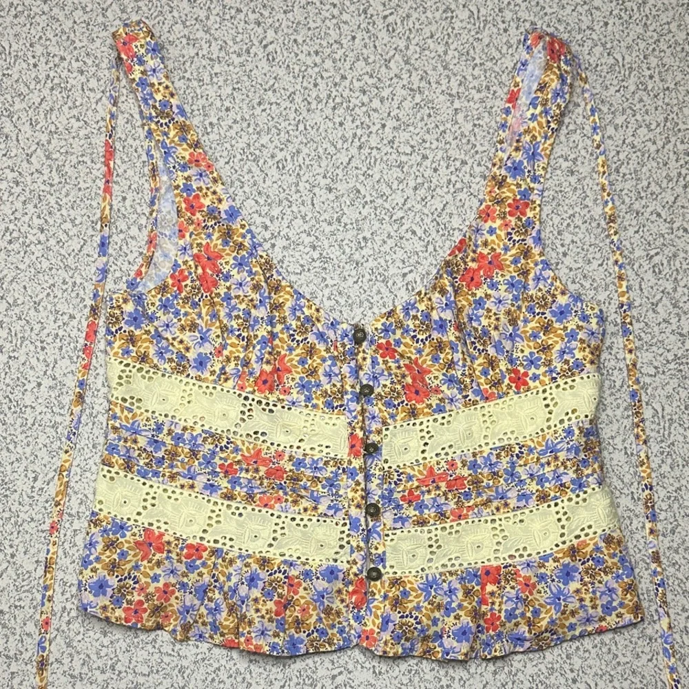 Free People‎ Floral Lace Women’s CropTop